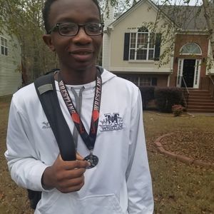 Meet your Posher, Damisi